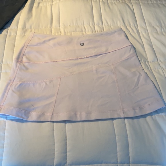 Lululemon vintage tennis skirt - Picture 3 of 4